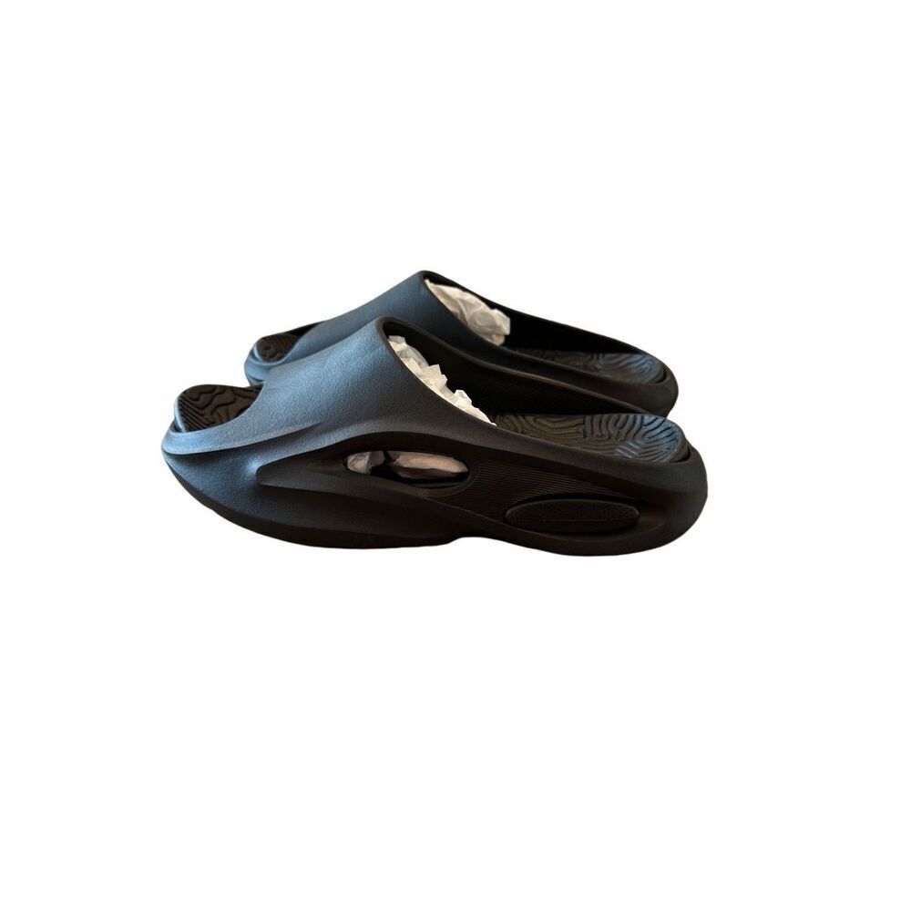 NWT Prettylittlething Cut-out Ribbed Sole Slides Sandals Black Size 7.5